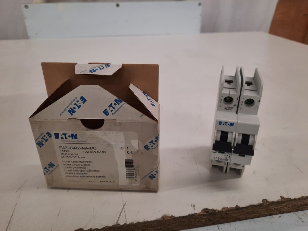 Eaton FAZ-C4/2-NA-DC Eaton FAZ branch protector,UL 489 Industrial miniature circuit breaker - supplementary protector,Medium levels of inrush current are expected,4 A,10 kAIC,Two-pole,125 Vdc per pole,5-10X /n,50-60 Hz,Screw terminals,C Curve FAZ-C4/2-NA-DC on Powermatic Associates