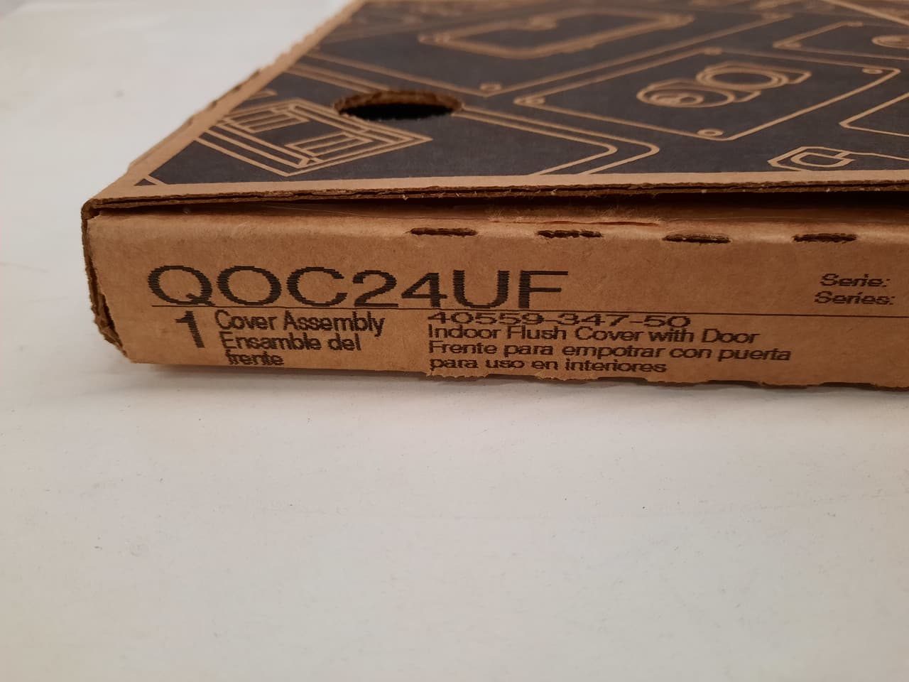Schneider Electric QOC24UF Square D by Schneider Electric QOC24UF is a cover designed for flush mounting with dimensions of H562mm x W392mm x D18mm (H22.13" x W15.44" x D0.7"). It is compatible with 24 circuits, serving as a protective and enclosing component in electrical installations. QOC24UF on Powermatic Associates