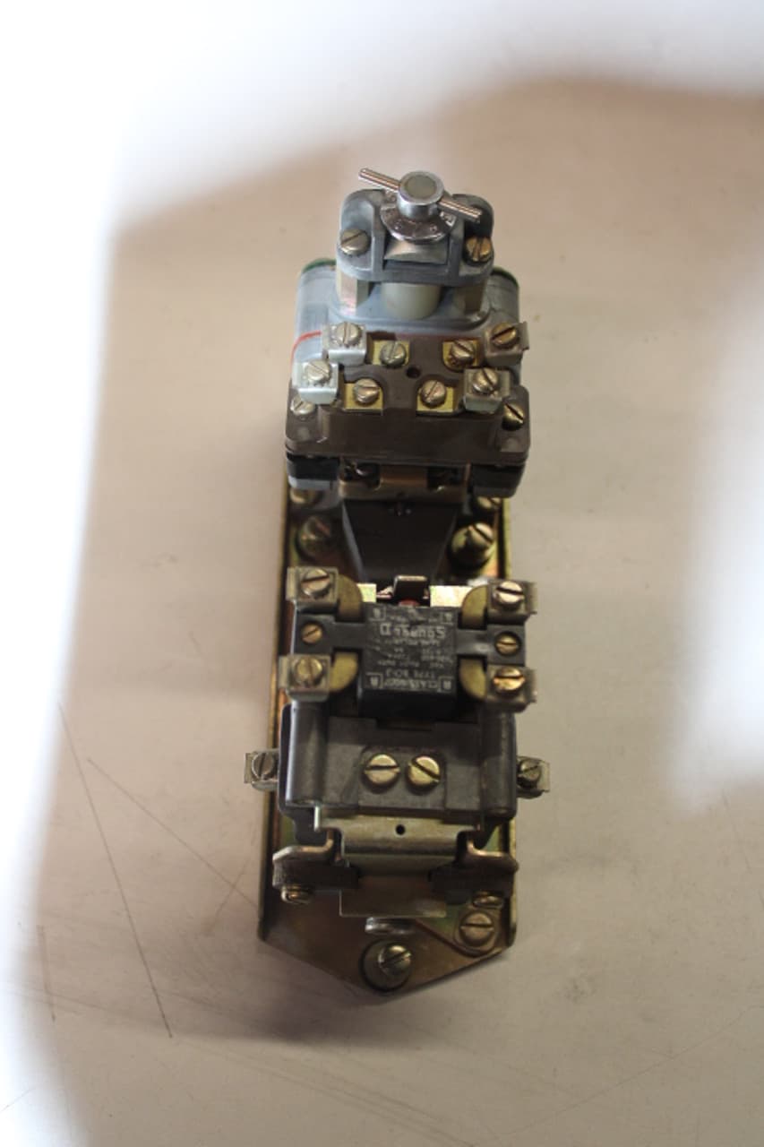 9050-BO5EV02 on Powermatic Associates