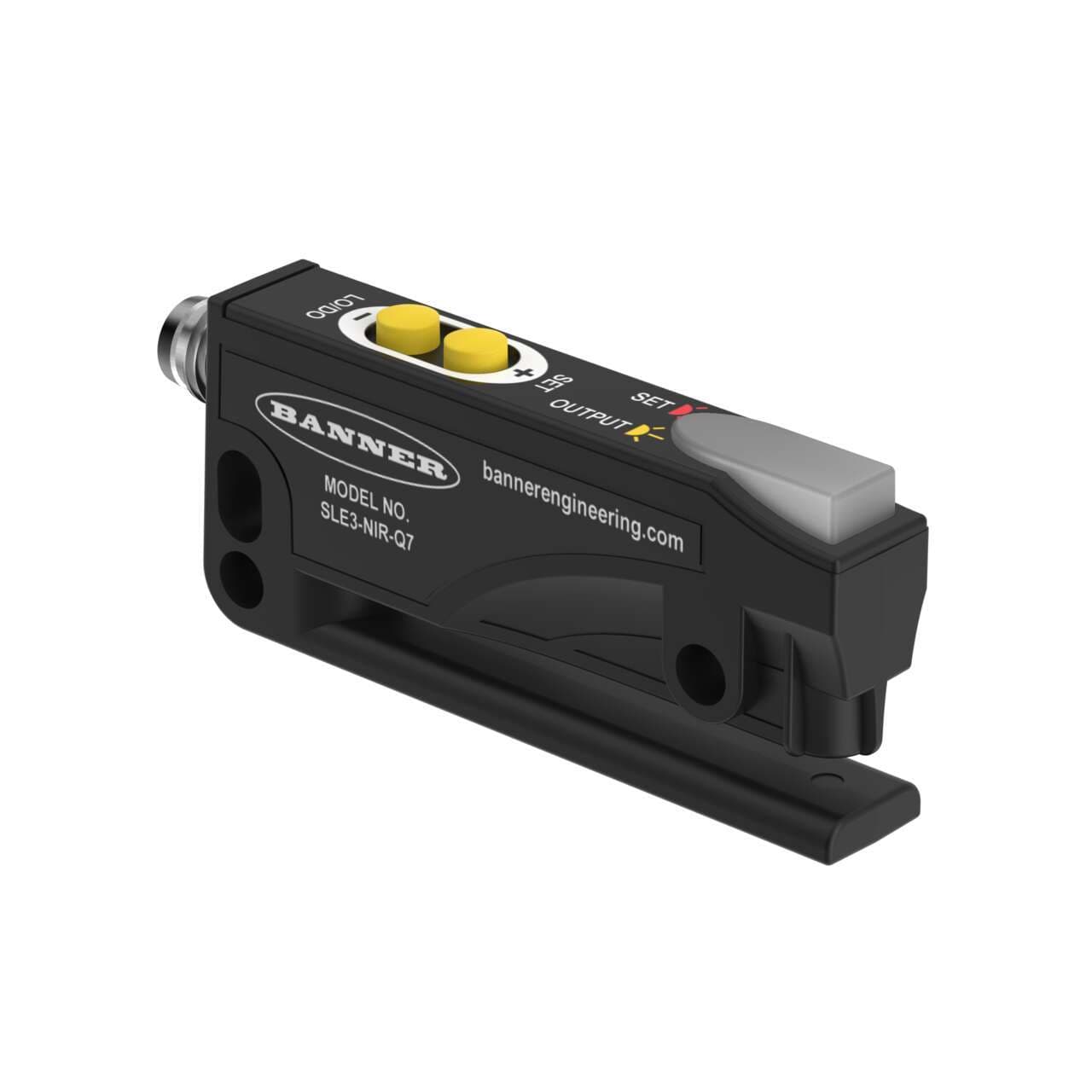 Banner SLE3-NIR-Q7 Banner SLE3-NIR-Q7 - SLE3 Series: Label Sensor; Slot width: 3 mm; Input: 4.75-30 V dc; Output: NPN; 4-pin M8 Integral QD SLE3-NIR-Q7 on Powermatic Associates