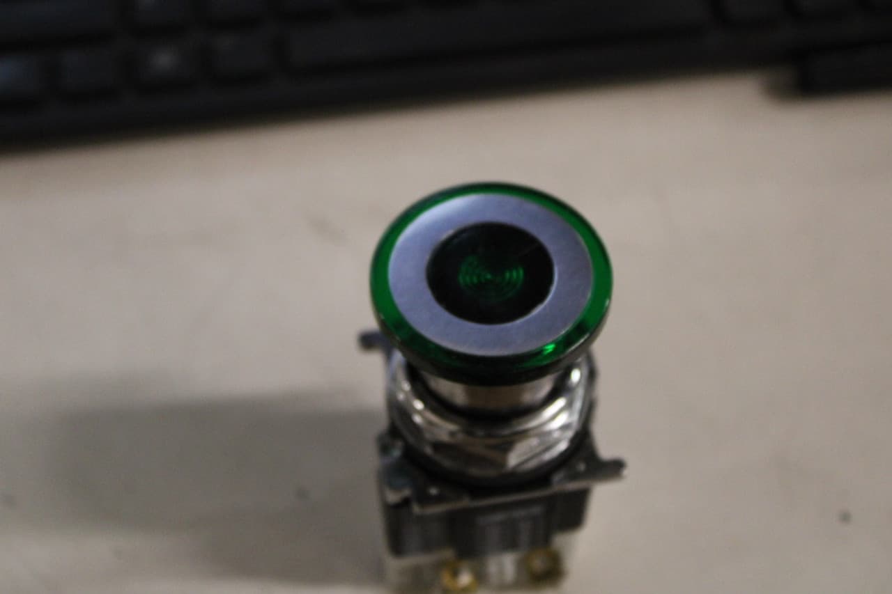 Eaton 10250T497LGD24-3X Eaton 10250T497LGD24-3X Pushbuttons 10250T497LGD24-3X on Powermatic Associates