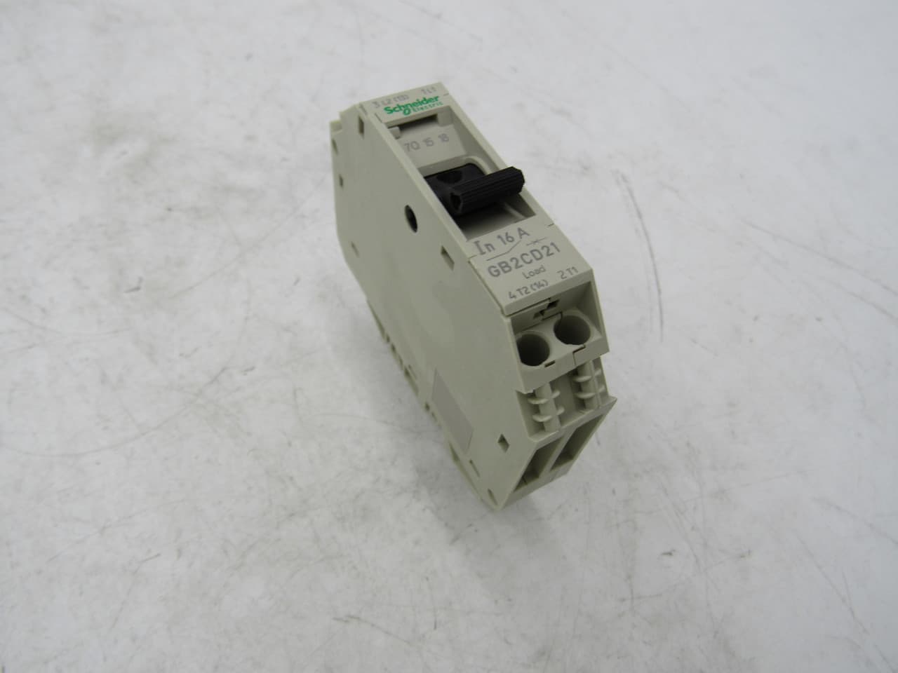 GB2-CD21 on Powermatic Associates