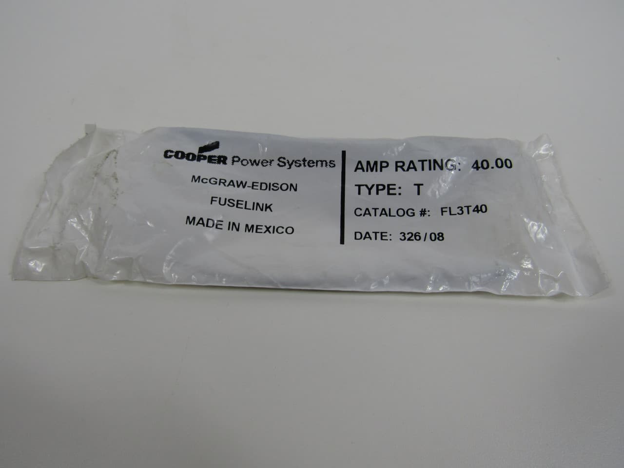 Eaton FL3T40 0.75" x 23", 27 kV, 40 A, EEI-NEMA Cutout Mount, Removable Button Head, Time Delay, Slow Acting, Type T FL3T40 on Powermatic Associates