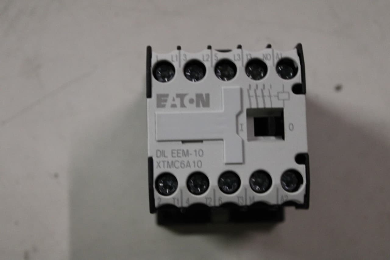 Eaton XTMC6A10E Eaton XTMC6A10E Other Contactors Mini Non-Reversing 3P 33 208VAC 60Hz EA XTMC6A10E on Powermatic Associates